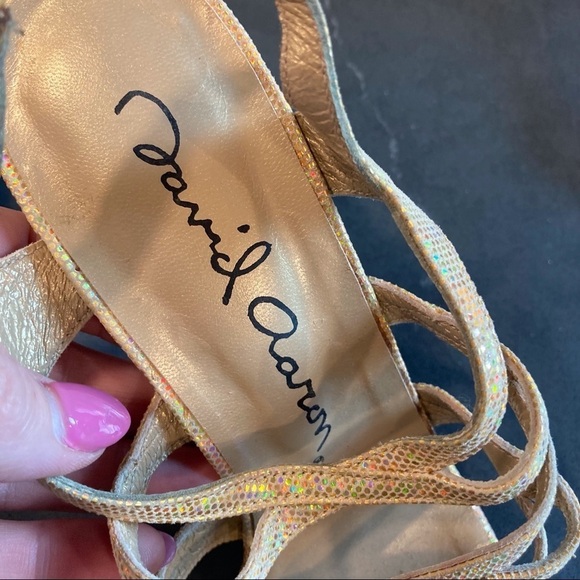 NWT sz 8.5 David Aaron gold metallic iridescent strappy heeled sandals - Picture 13 of 16
